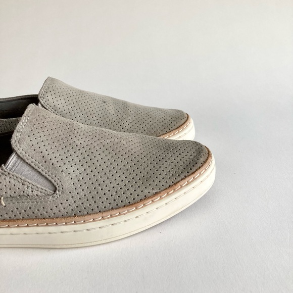 UGG Grey Suede Cream Leather Low Top Sneakers size 8 - Picture 5 of 15